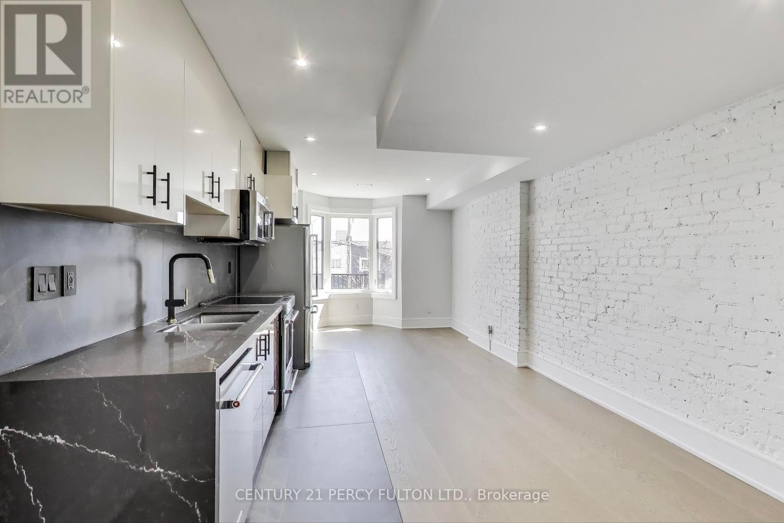 Photo 10 of Unit 1 18 Springhurst Avenue, Toronto ON