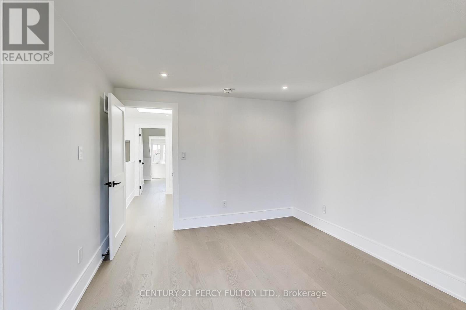 Photo 21 of Unit 1 18 Springhurst Avenue, Toronto ON