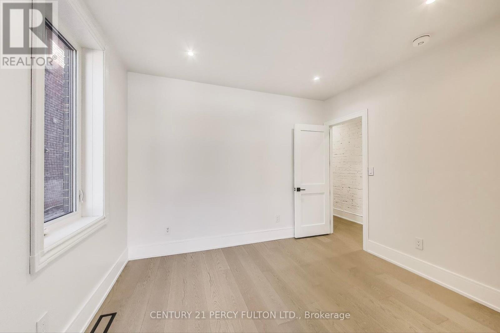 Photo 36 of Unit 1 18 Springhurst Avenue, Toronto ON