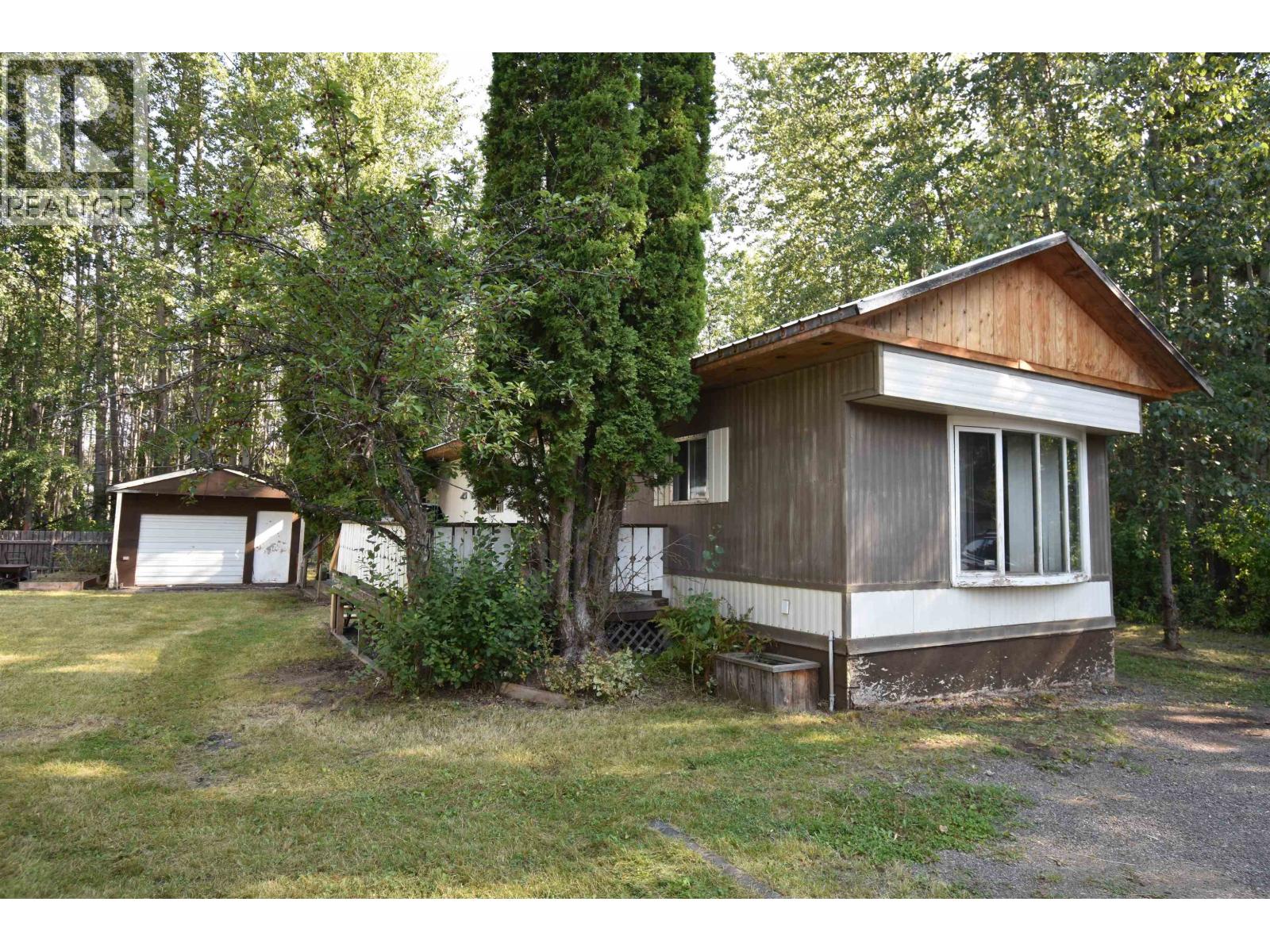 #101-4430 16 Highway, Smithers