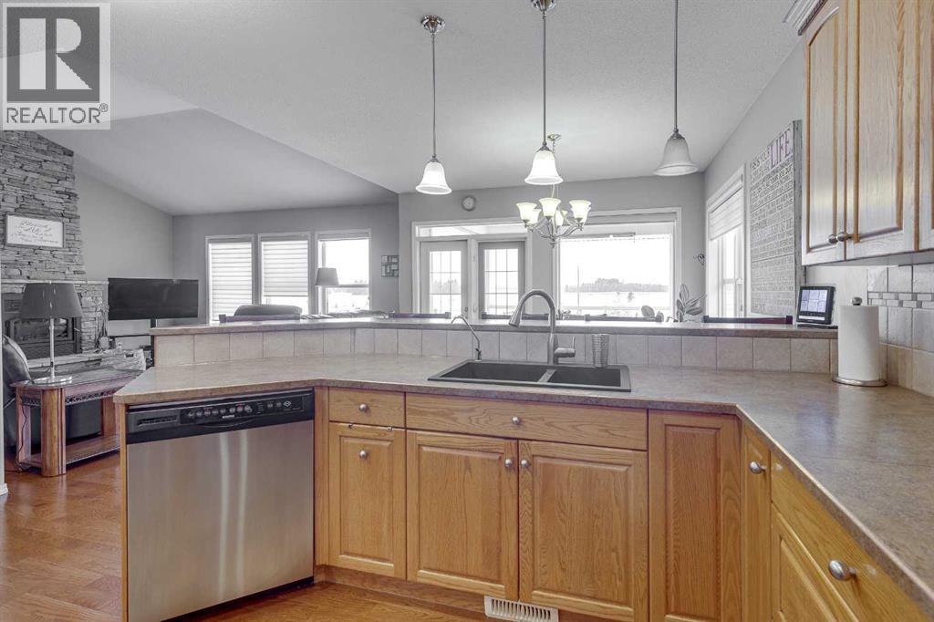 26518 Township Road 402, Rural Lacombe County