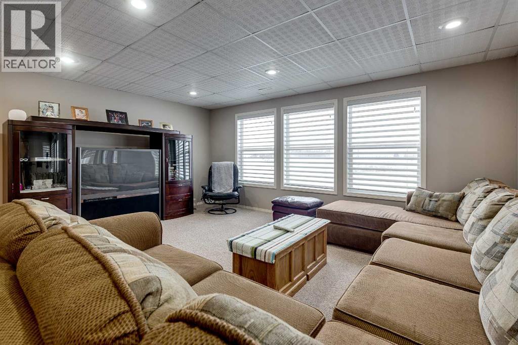 26518 Township Road 402, Rural Lacombe County