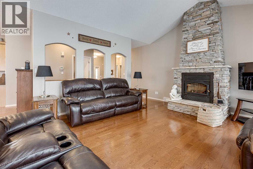 26518 Township Road 402, Rural Lacombe County