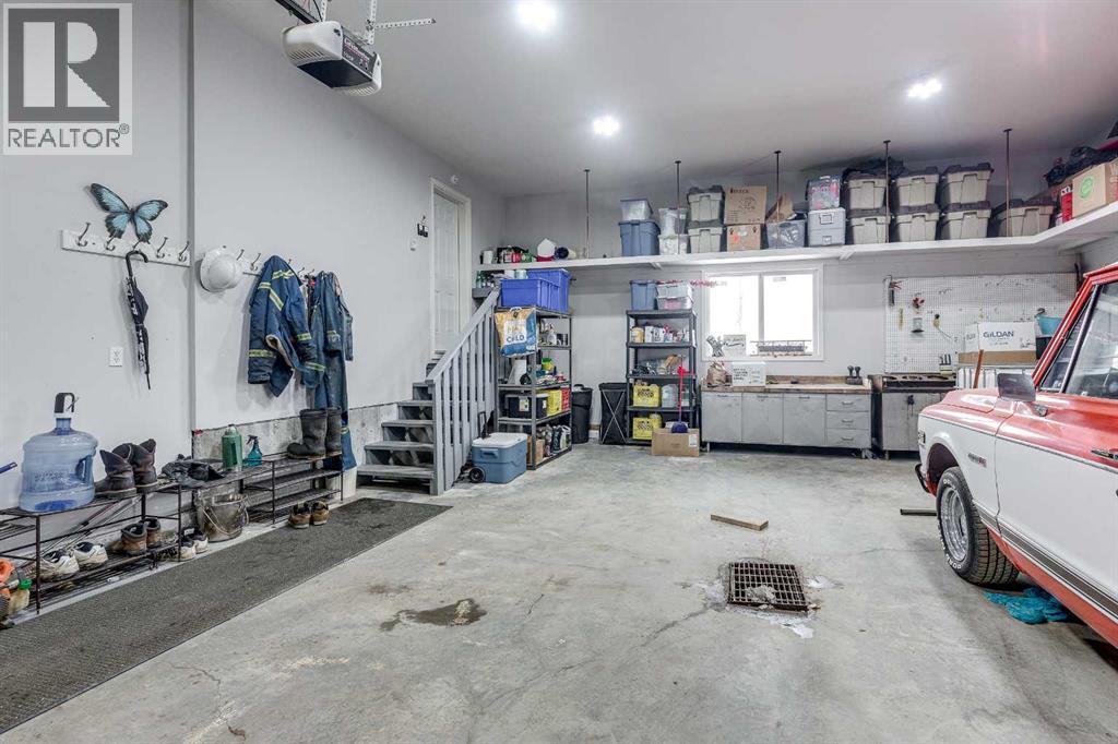 26518 Township Road 402, Rural Lacombe County