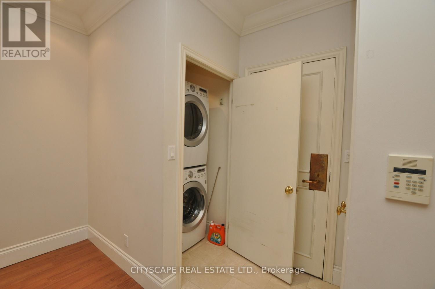 Photo 21 of 806 102 Bloor Street, Toronto ON
