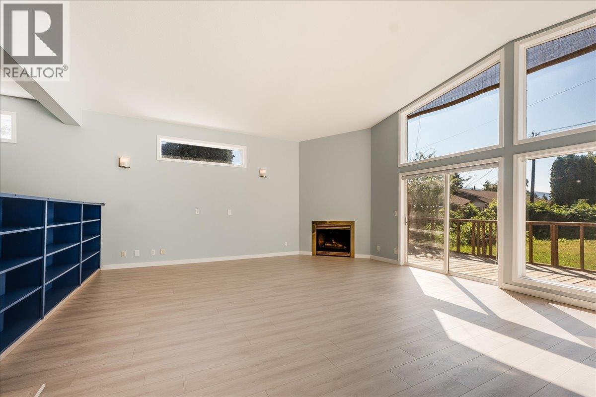 708 10TH Street, Castlegar