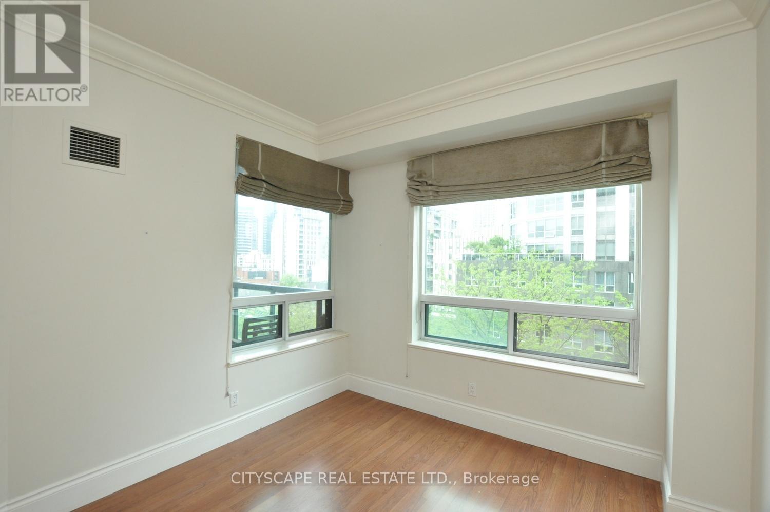 Photo 18 of 806 102 Bloor Street, Toronto ON