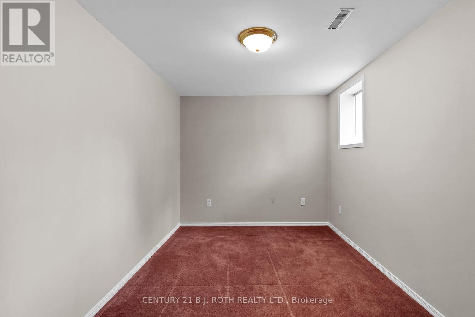 Photo 24 of 7 Trailwood Place, Wasaga Beach ON