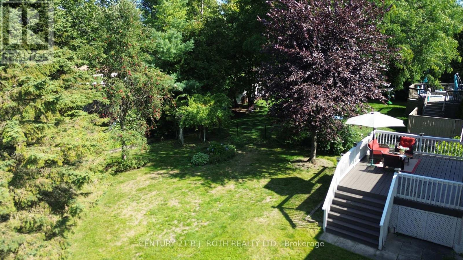 Photo 34 of 7 Trailwood Place, Wasaga Beach ON
