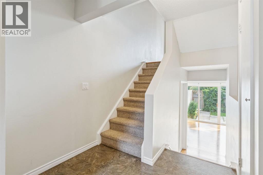 Photo 16 of 8 11407 Braniff Road Sw, Calgary AB