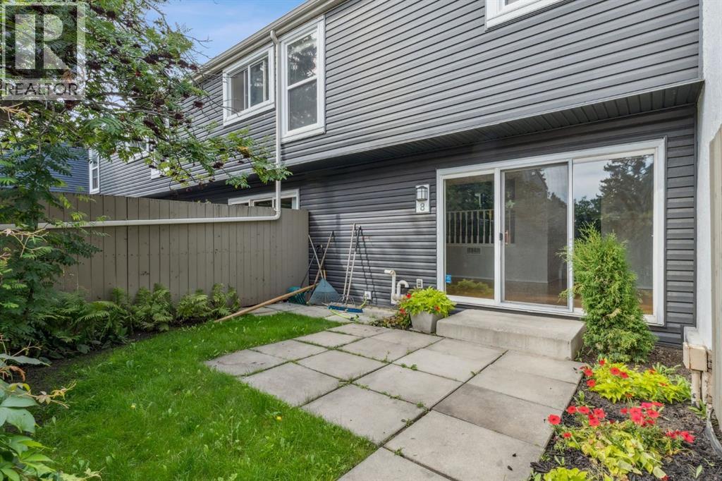 Photo 19 of 8 11407 Braniff Road Sw, Calgary AB