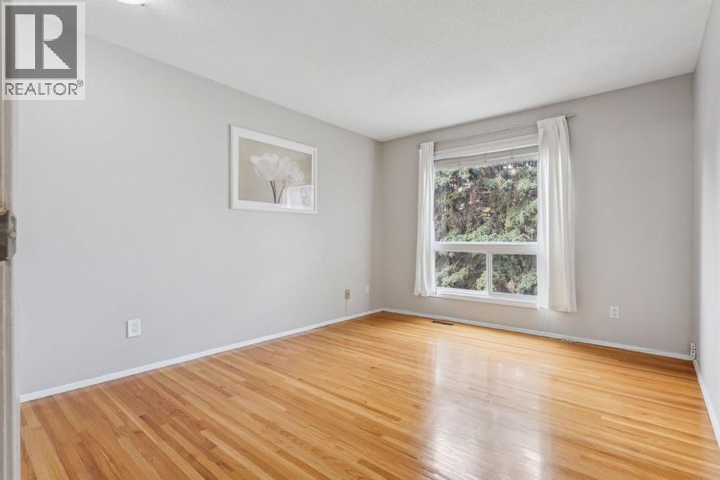 Photo 22 of 8 11407 Braniff Road Sw, Calgary AB