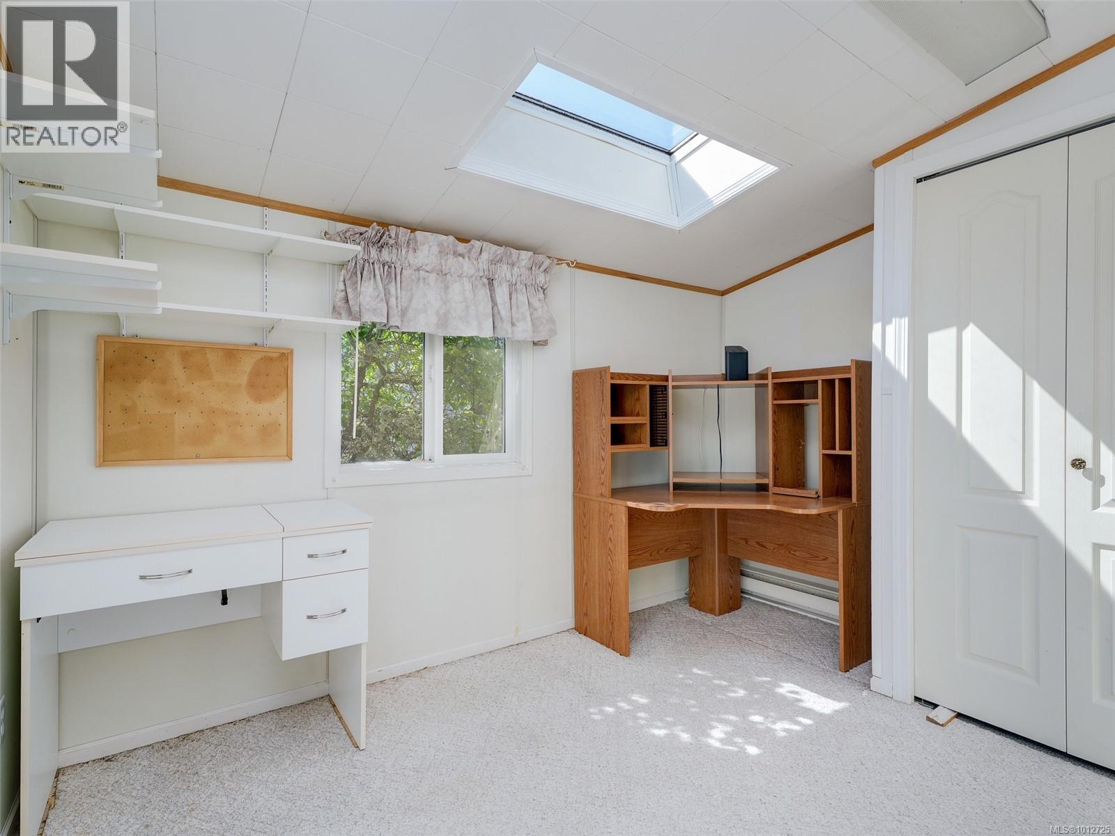 24 7401 Central Saanich Rd, Central Saanich