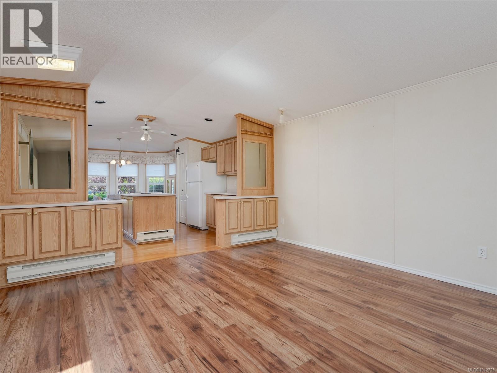24 7401 Central Saanich Rd, Central Saanich