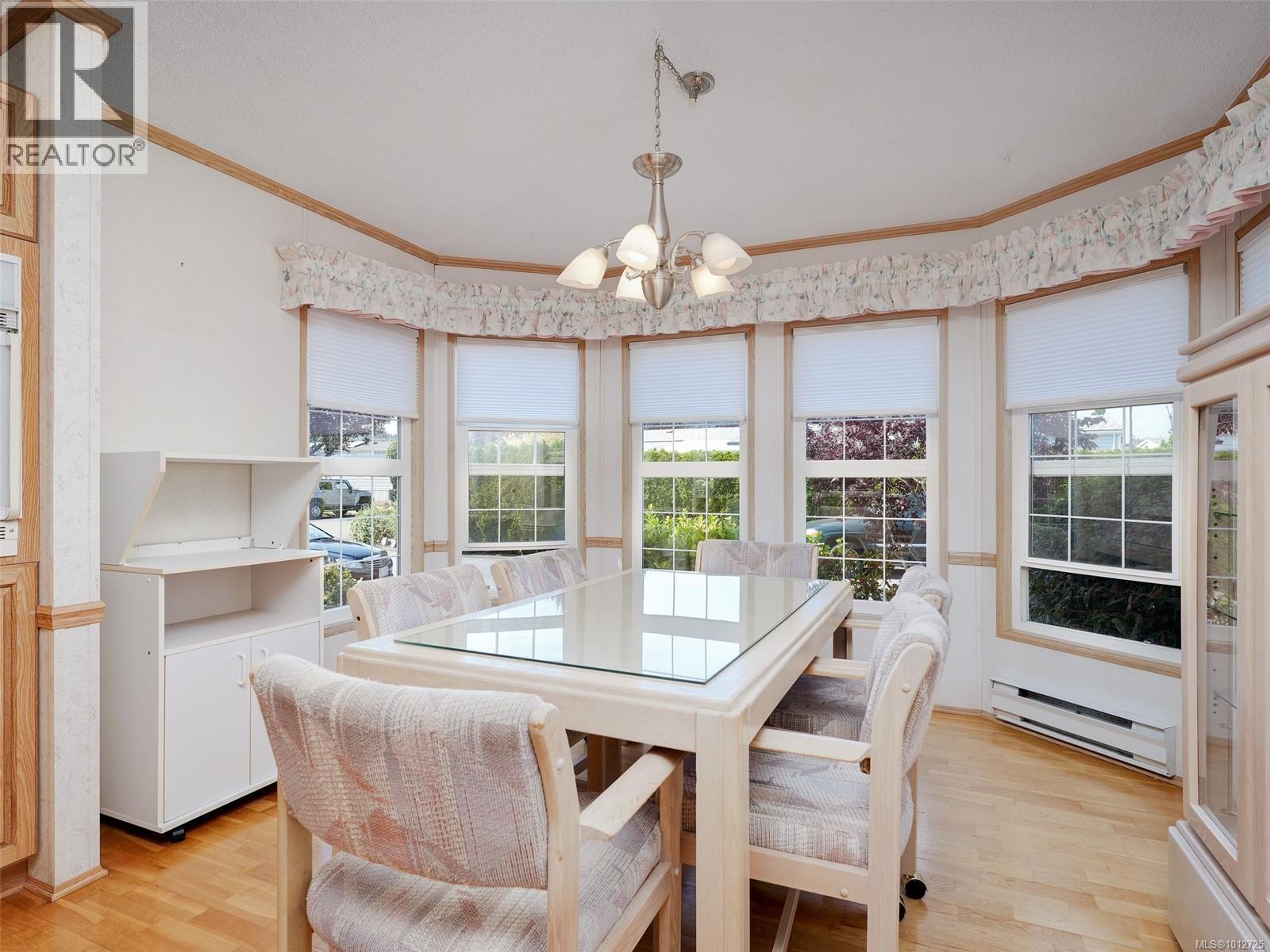 24 7401 Central Saanich Rd, Central Saanich