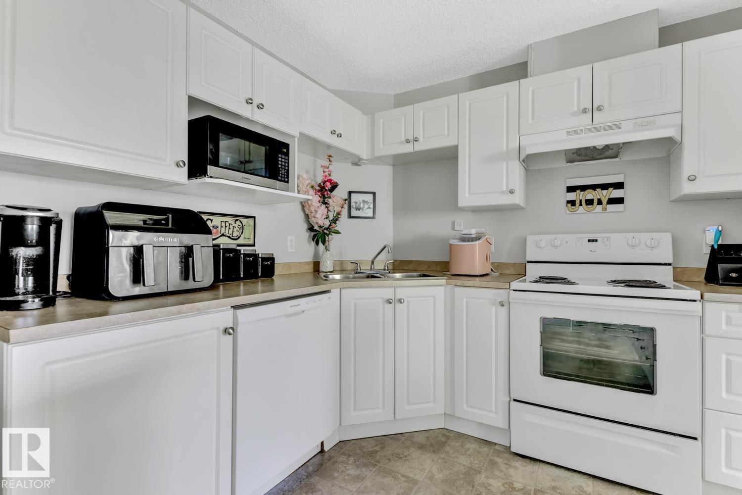 Photo 10 of 229 1520 Hammond Ga Nw, Edmonton AB