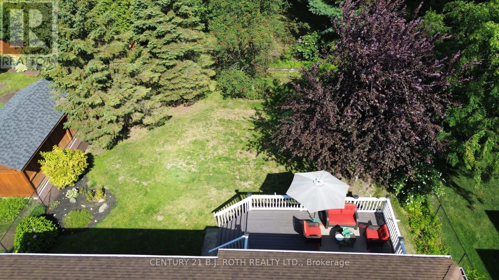 Photo 35 of 7 Trailwood Place, Wasaga Beach ON