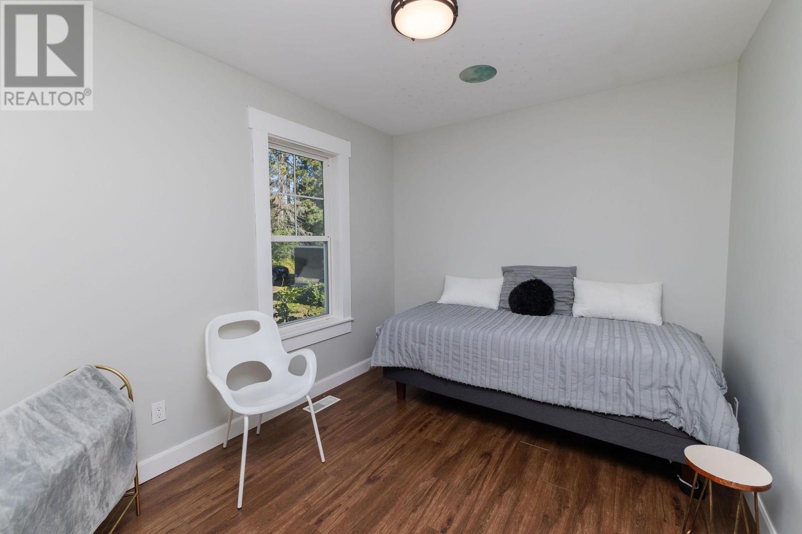 Photo 19 of 4105 Queen St E, Sault Ste Marie ON