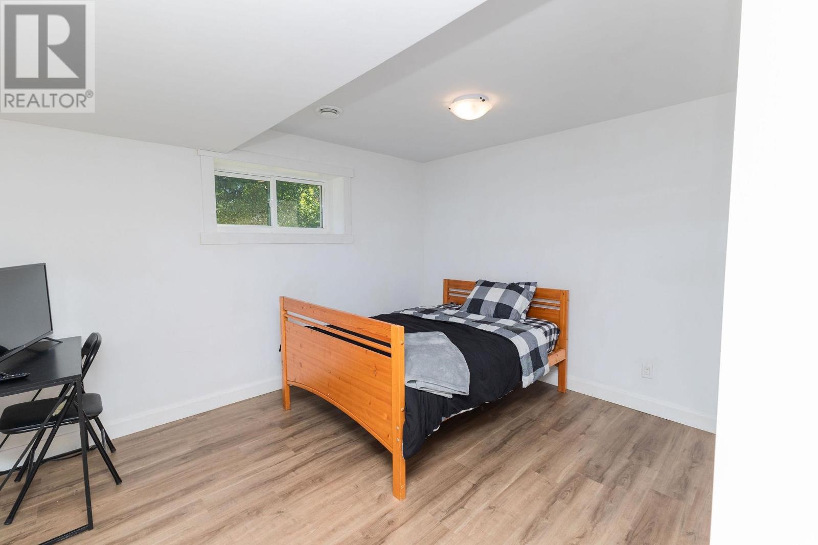 Photo 32 of 4105 Queen St E, Sault Ste Marie ON