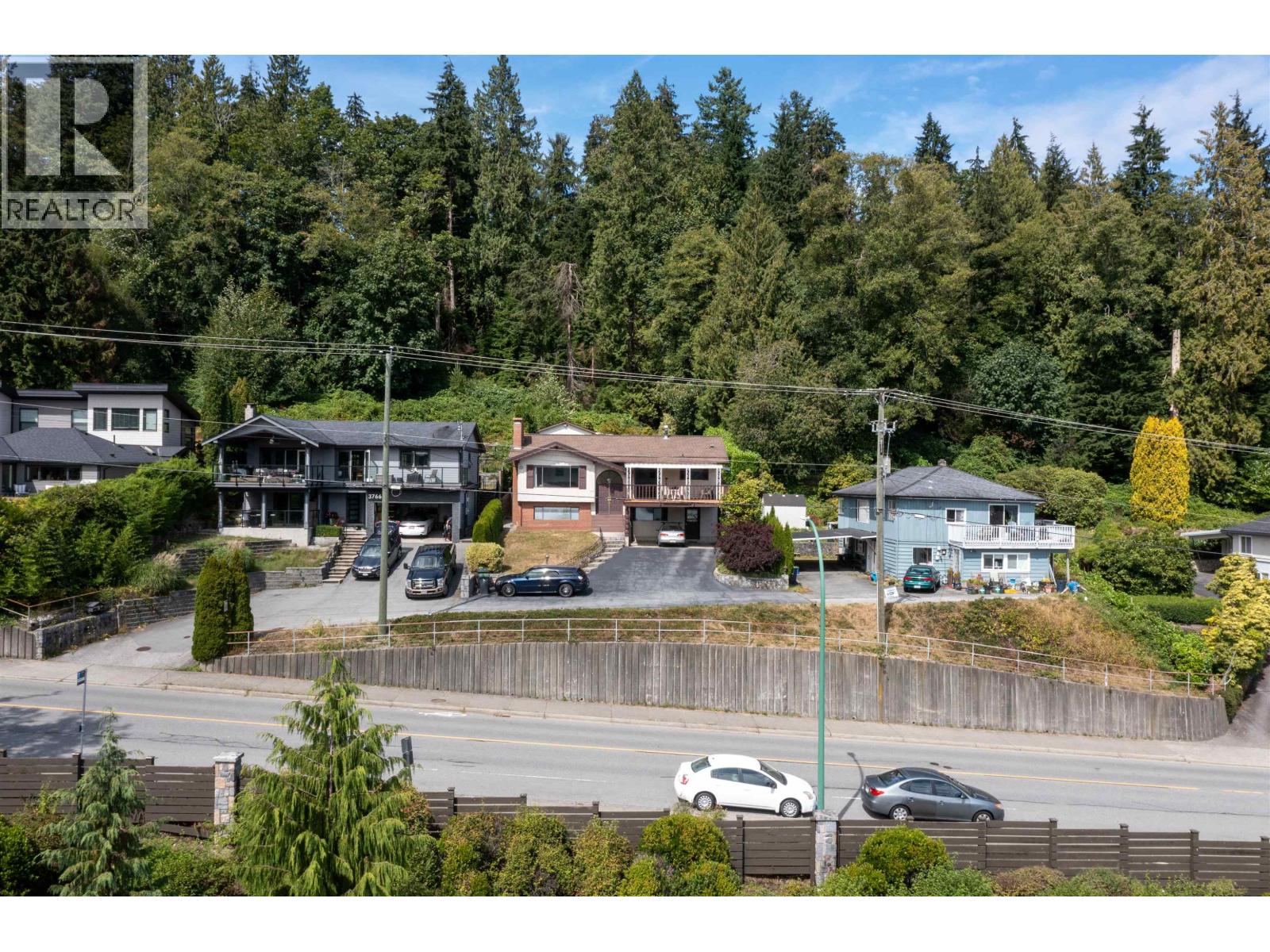 Photo 37 of 3772 Dollarton Highway, North Vancouver BC