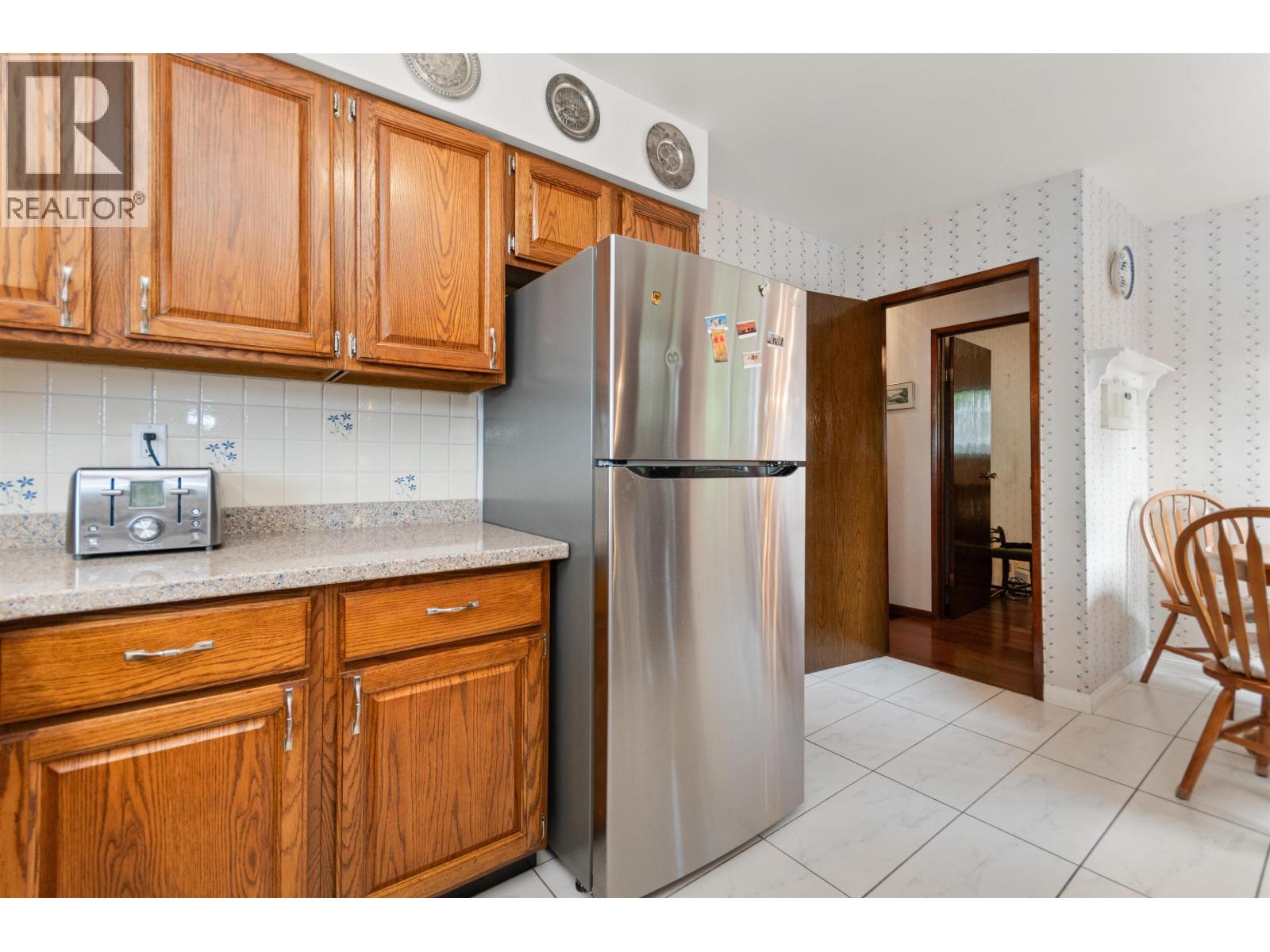 Photo 13 of 3772 Dollarton Highway, North Vancouver BC