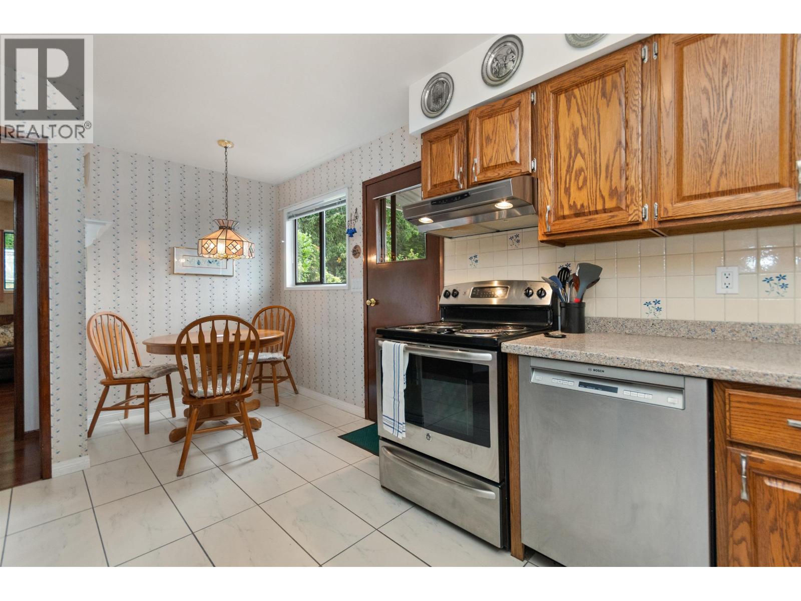 Photo 15 of 3772 Dollarton Highway, North Vancouver BC