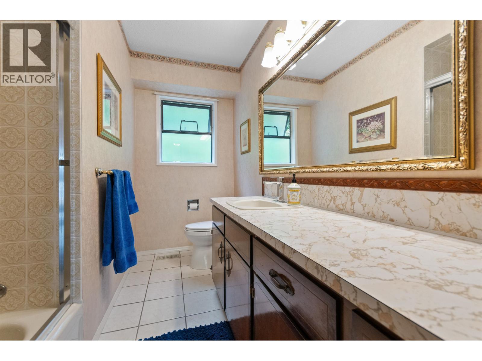 Photo 19 of 3772 Dollarton Highway, North Vancouver BC