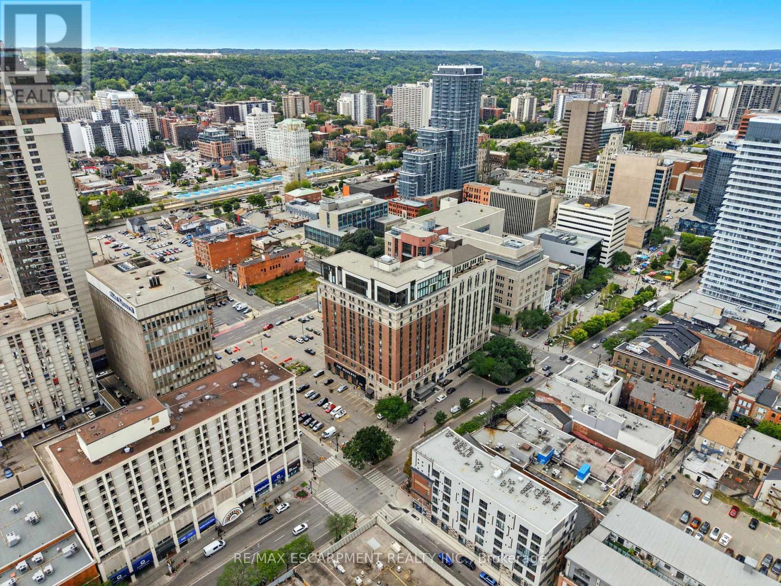 Photo 40 of 523 118 King Street E, Hamilton ON