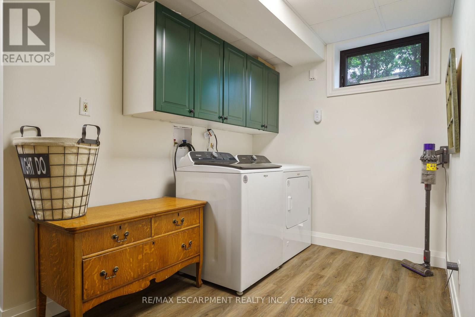 Photo 35 of 49 Ann Street, Hamilton ON