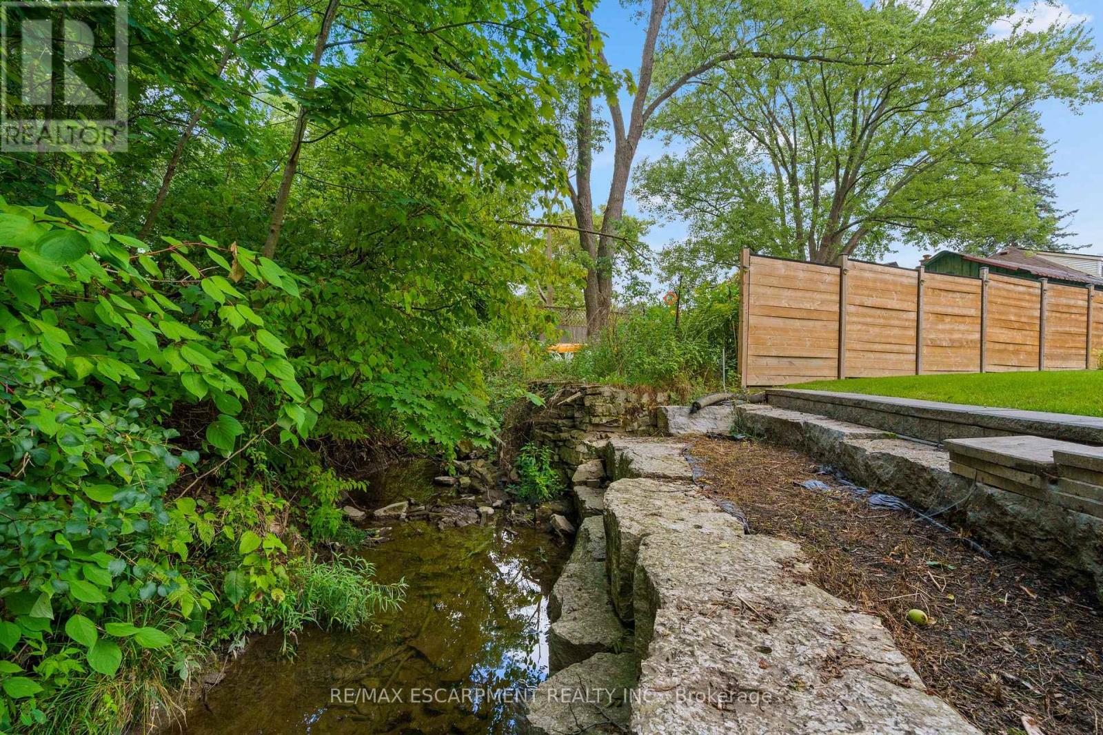 Photo 39 of 49 Ann Street, Hamilton ON