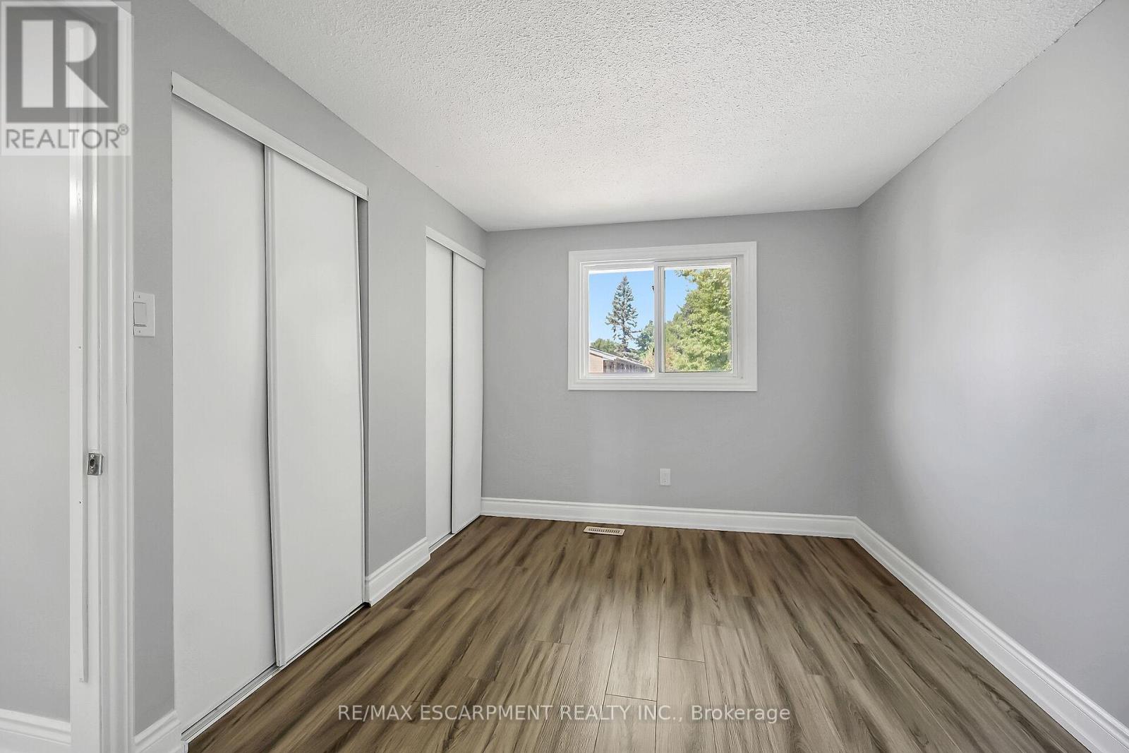 Photo 25 of 8 125 Limeridge Road W, Hamilton ON