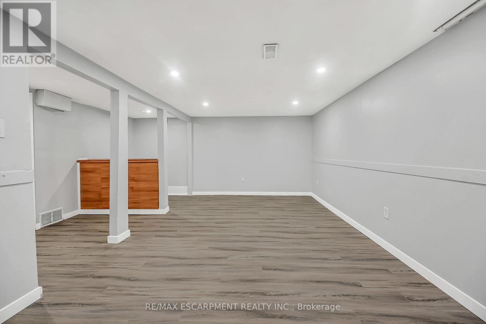 Photo 30 of 8 125 Limeridge Road W, Hamilton ON