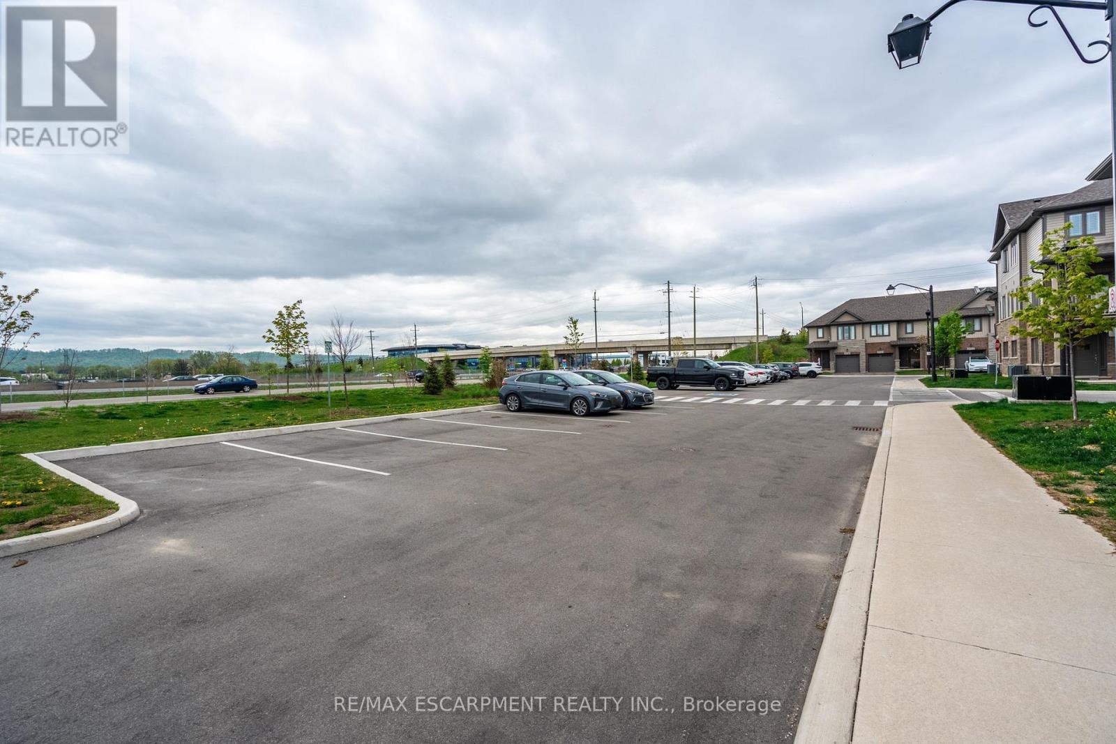 Photo 38 of 36 27 Rachel Drive, Hamilton ON