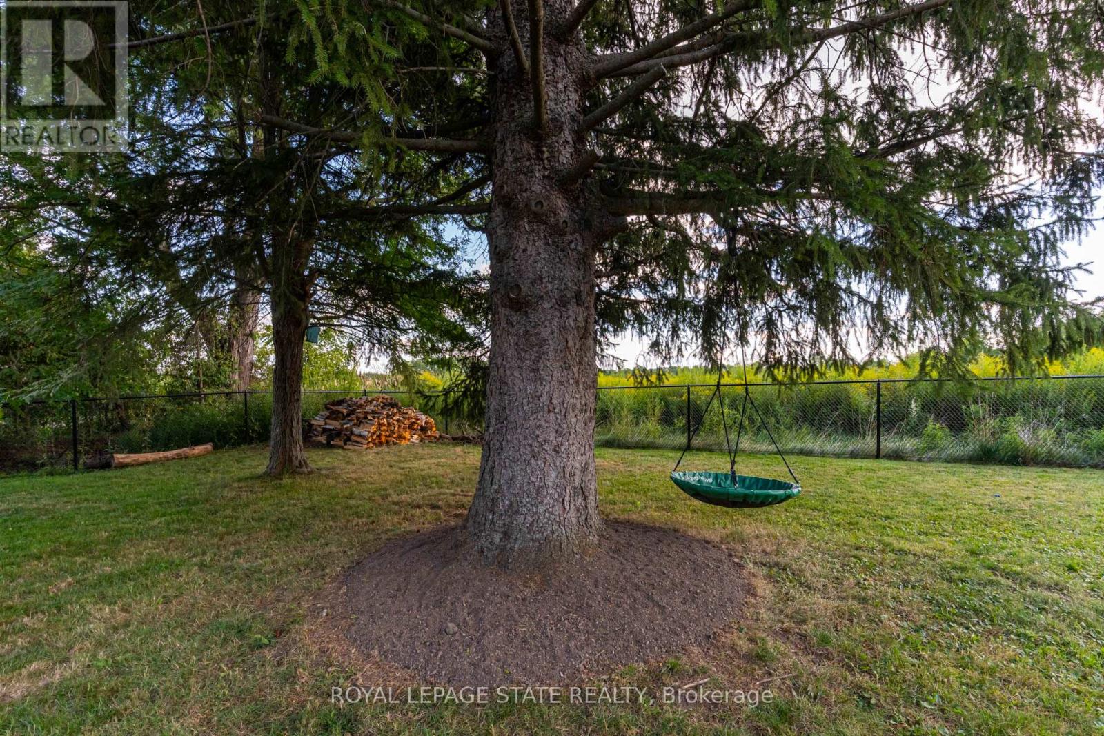 Photo 46 of 6461 Dickenson Road E, Hamilton ON