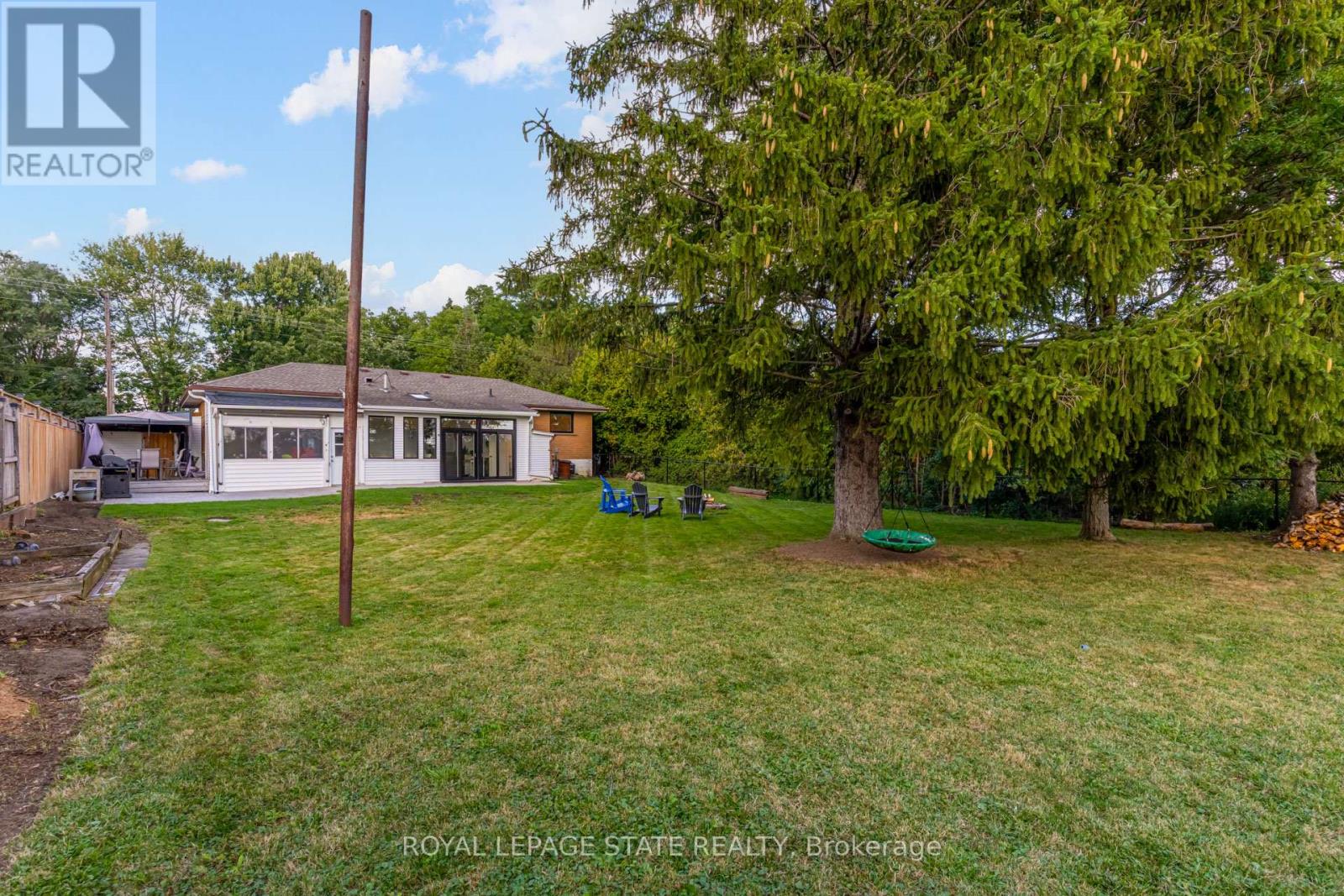 Photo 47 of 6461 Dickenson Road E, Hamilton ON