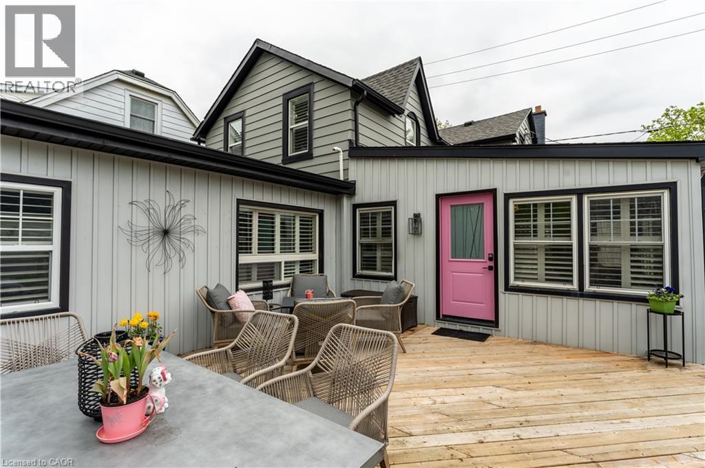Photo 37 of 99 Mill Street N, Waterdown ON