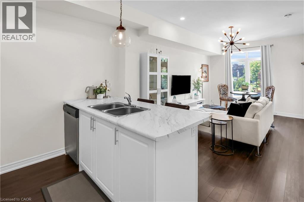 Photo 6 of 5016 Serena Drive Unit 10, Beamsville ON