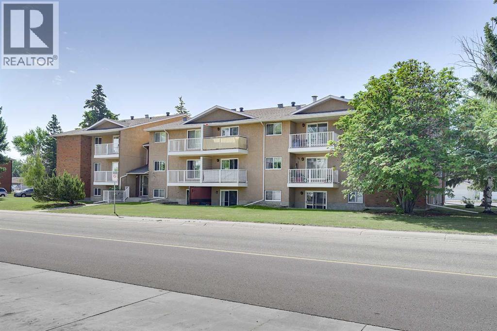 41 Bennett, Red Deer