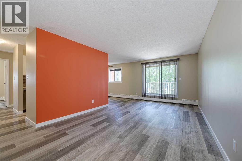 41 Bennett, Red Deer