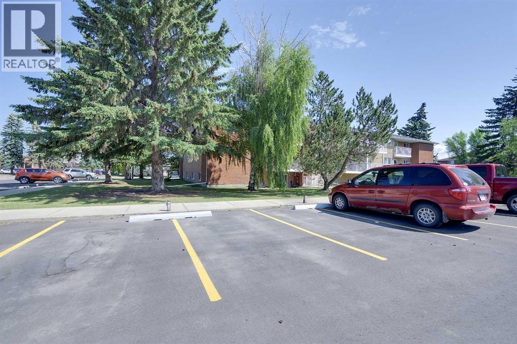 41 Bennett, Red Deer