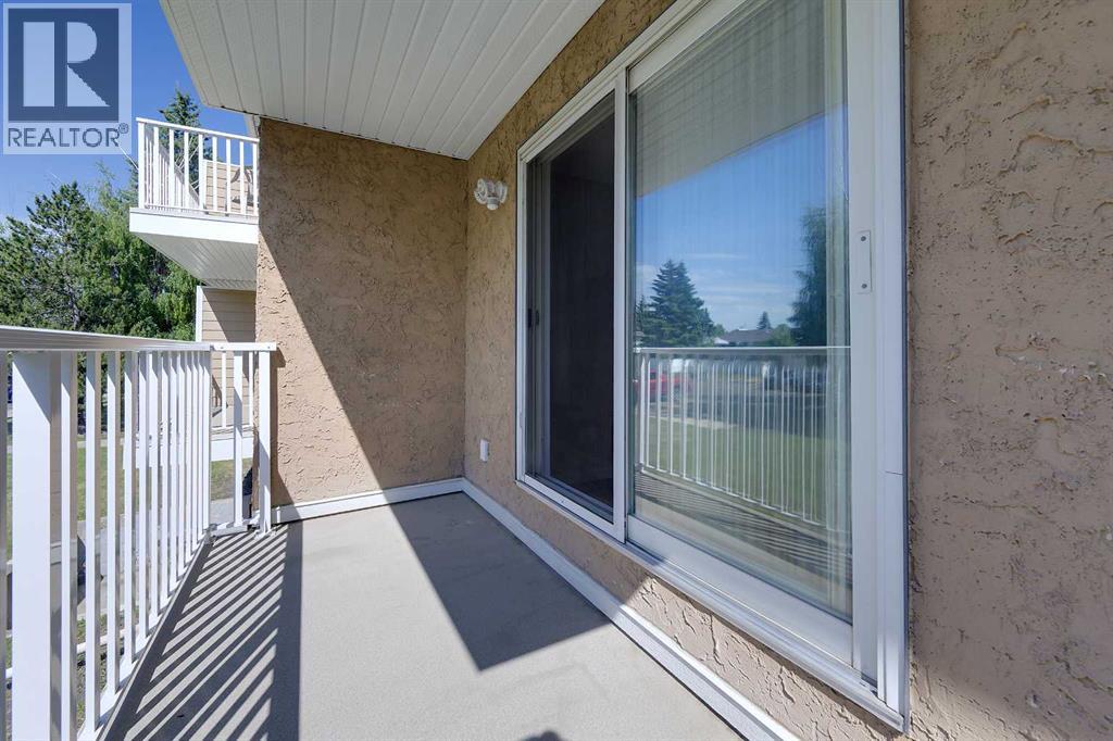 41 Bennett, Red Deer