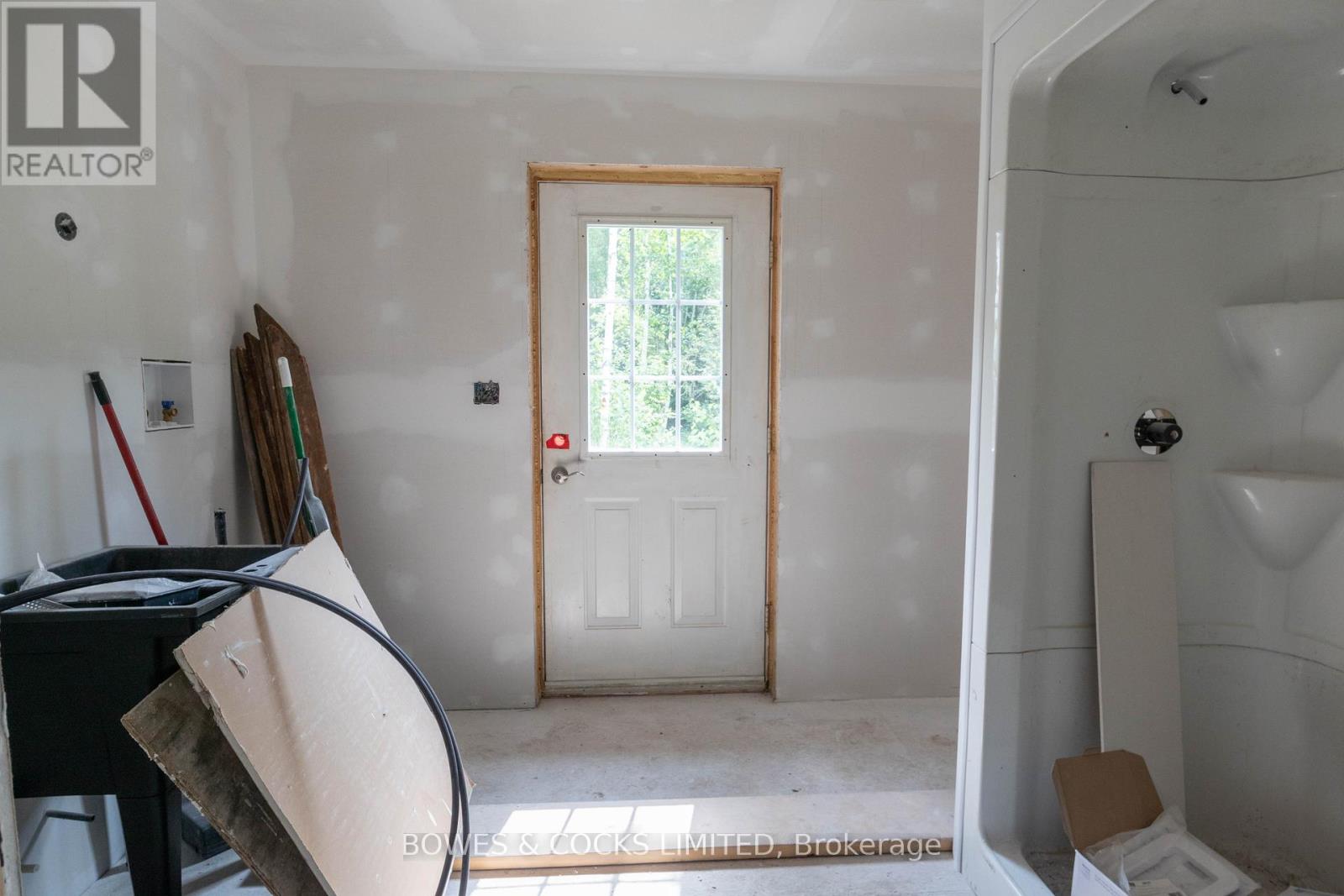 Photo 14 of 138 Weslemkoon Lake Road, Tudor And Cashel ON
