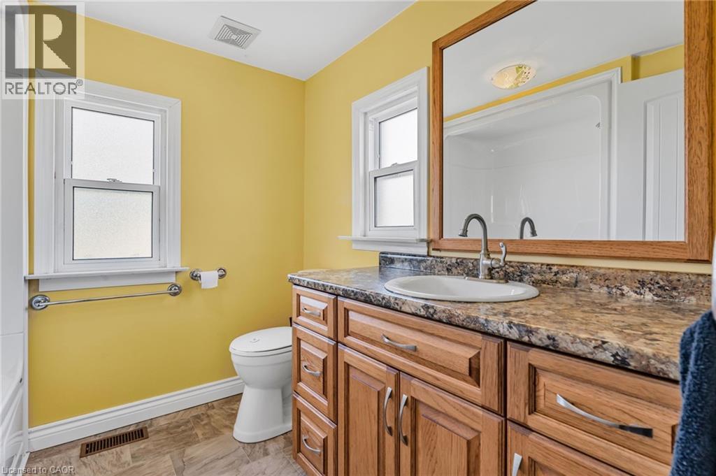Photo 25 of 398 Diltz Road Unit Road, Dunnville ON