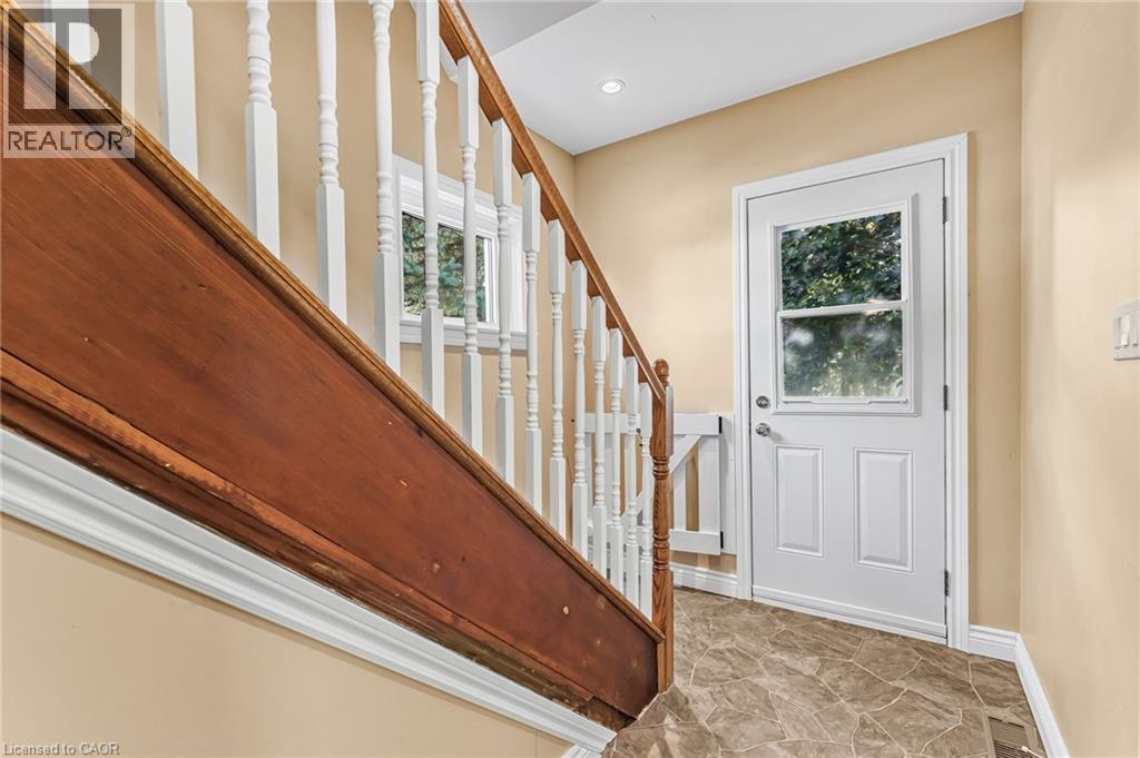 Photo 9 of 398 Diltz Road Unit Road, Dunnville ON