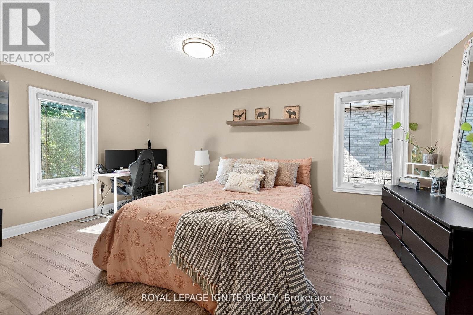 Photo 27 of 7 Ducatel Crescent, Ajax ON