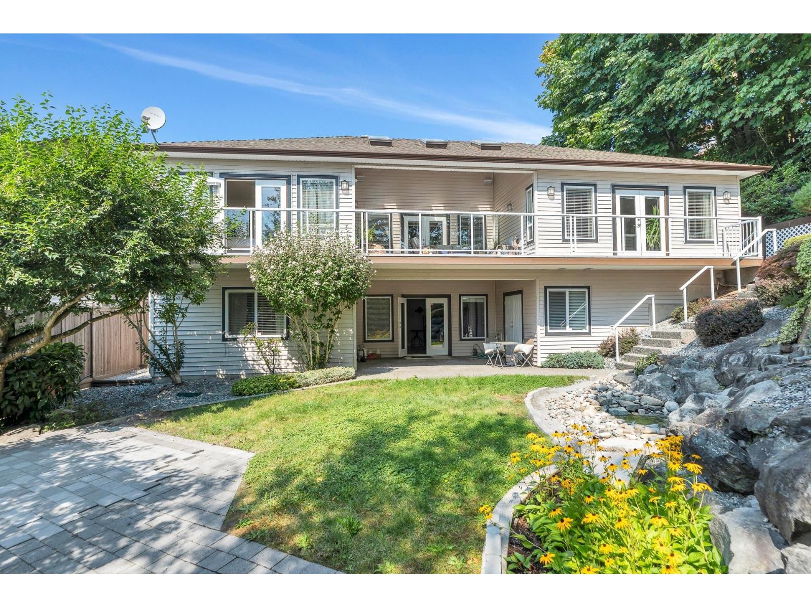 Photo 4 of 32477 W Bobcat Drive, Mission BC