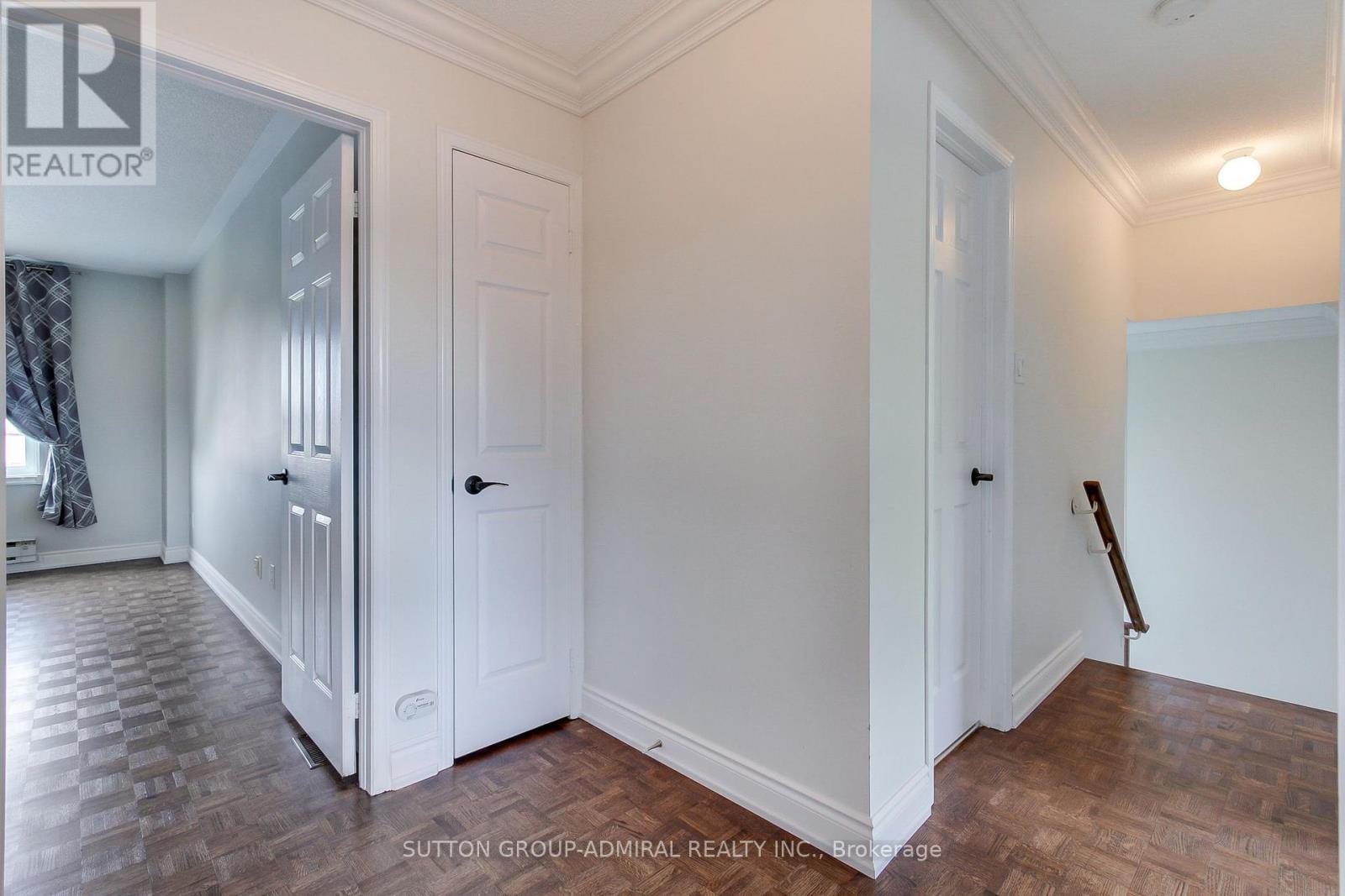 Photo 21 of 26 Carron Avenue, Vaughan ON