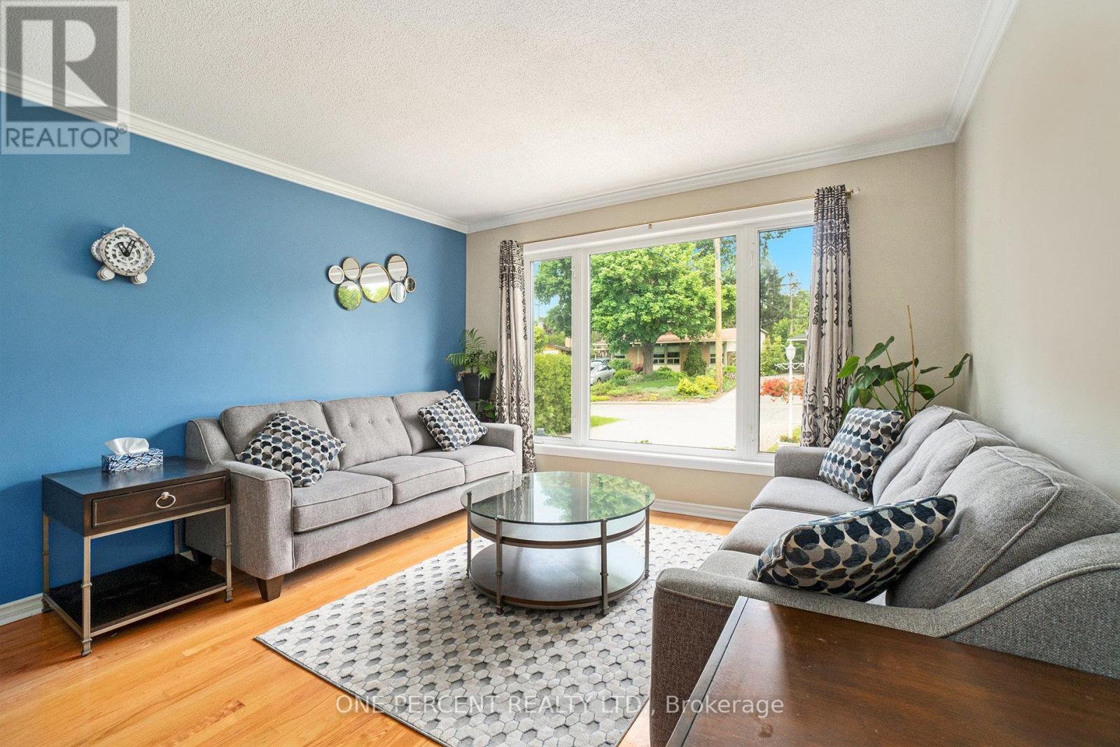 Photo 4 of 1208 Stanton Road, Ottawa ON