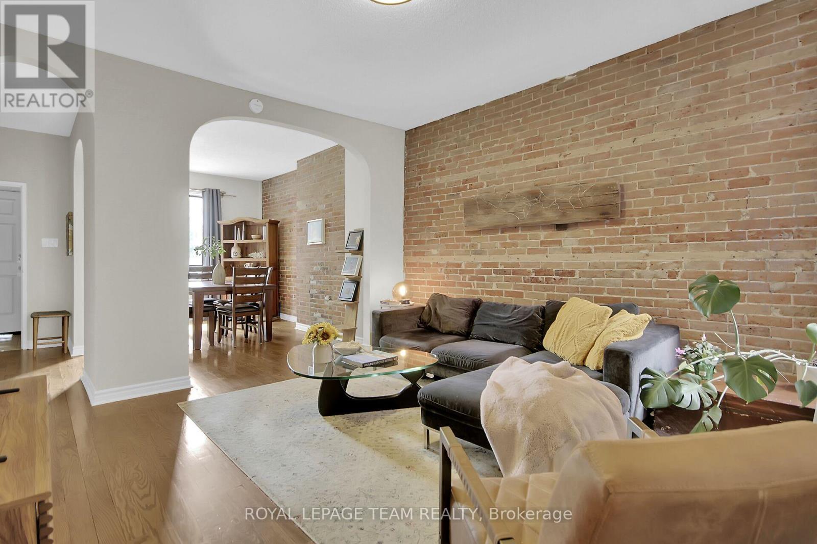 Photo 7 of 57 Argyle Avenue, Ottawa ON