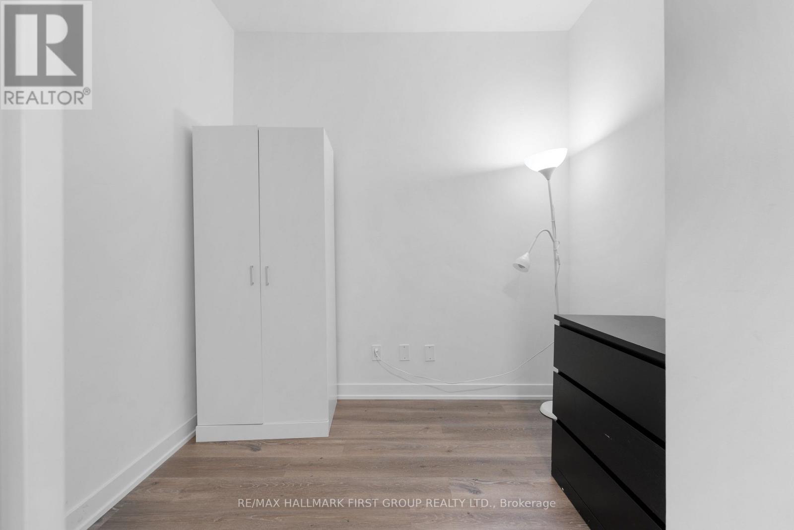 Photo 14 of 1101 10 Deerlick Court, Toronto ON